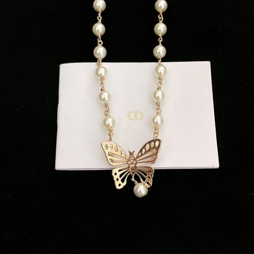 迪奥  浅金色蝴蝶珍珠项链女2024新款轻奢锁骨链法式颈链 （XTY） 商品图2