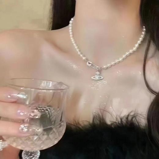 西太后 银色别针土星珍珠项链（满珍珠）（XTY） 商品图3