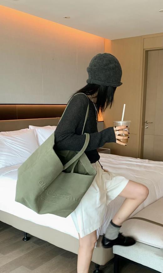 亚历山大王 品牌徽标系带闭合 棉托特包Tote包购物袋手提单肩包 (MM) 商品图9