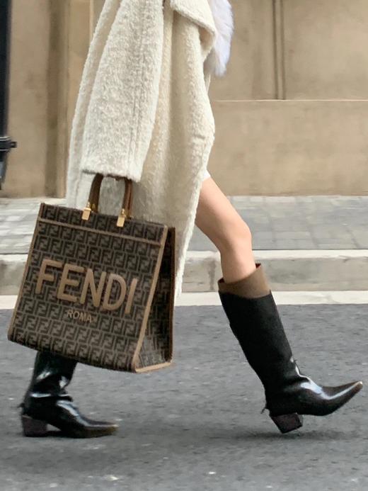 FENDI芬迪 Sunshine系列 压印老花Logo通勤大容量牛皮 阳光包托特包 购物袋 手提包 （LZ) 商品图1