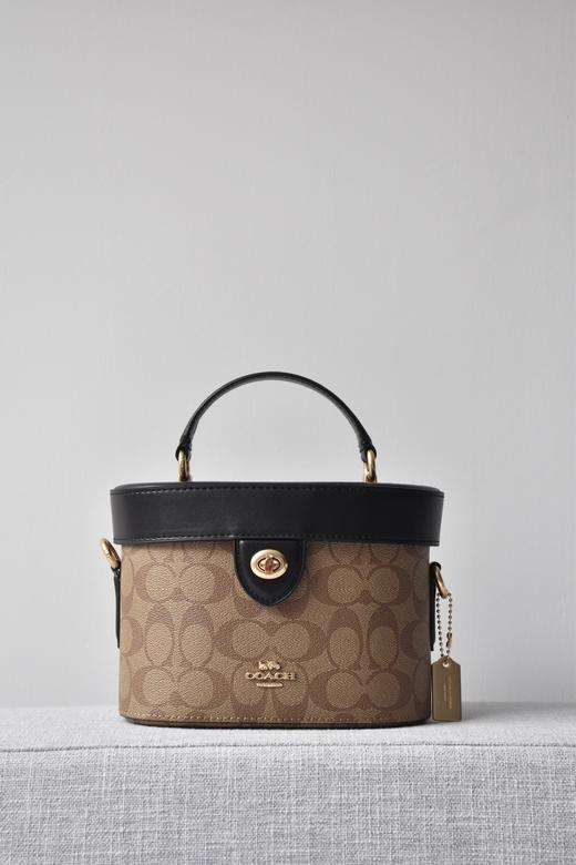 Coach蔻驰 新款盒子化妆手拿斜跨包（SS） 商品图2