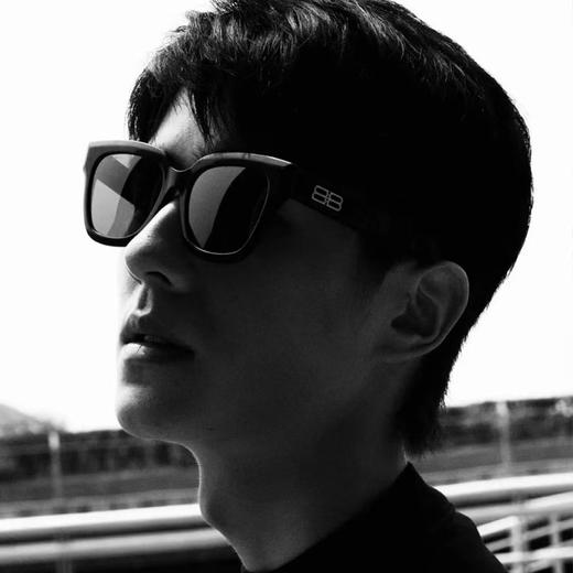 2025春季新品 BALENCIAGA 巴黎世家 男女款太阳镜 55-18-145（JH） 商品图1