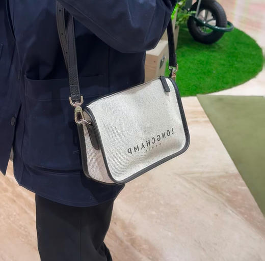 Longchamp珑骧 饭盒又出一只好看的斜挎方盒包！ 饭盒包家族又添一名新成员（SS） 商品图10