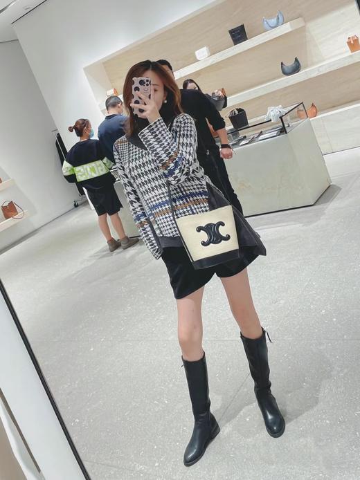 赛琳  黑白 cuir triomphe 水桶包 单肩包 斜挎包 （LZ） 商品图9