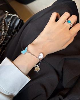 梵克雅宝 绝版lucky四花手链 这款专柜已经买不到啦（XTY）