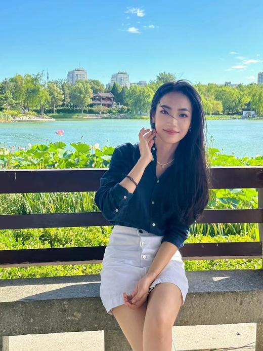 全明星同款Ralph Laure 2025新款亚麻情侣长袖衬衫（SS） 商品图9