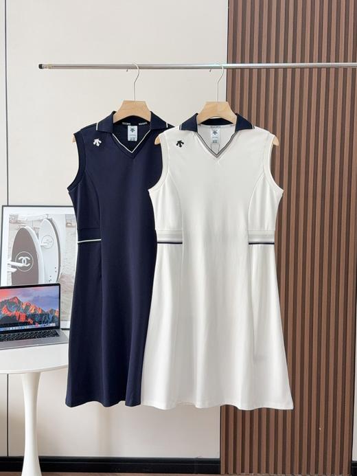 点此购买 迪桑特夏季女士高尔夫运动无袖连衣裙 qk 323720 商品图0