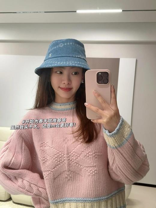 香奈儿 25P新款 小粉/蓝心双c耳钉 （XTY） 商品图6