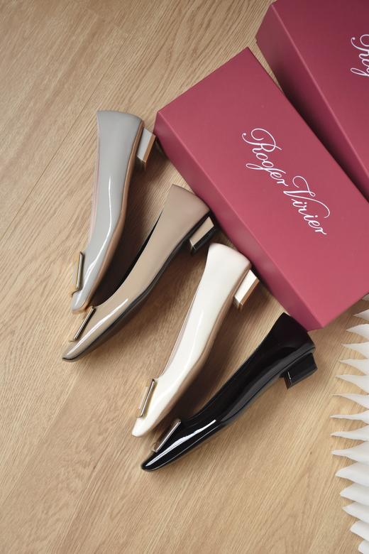 RV 经典款漆皮2.5cm单鞋（SS） 商品图1