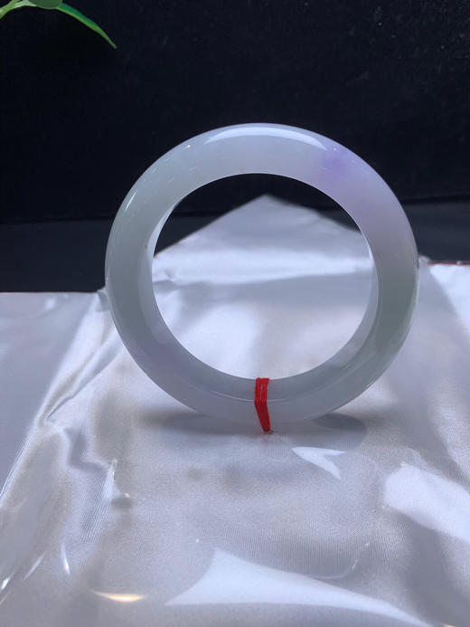 620412，56.5紫罗兰手镯 ，糯冰底  局部带粉紫底，润润的 商品图0