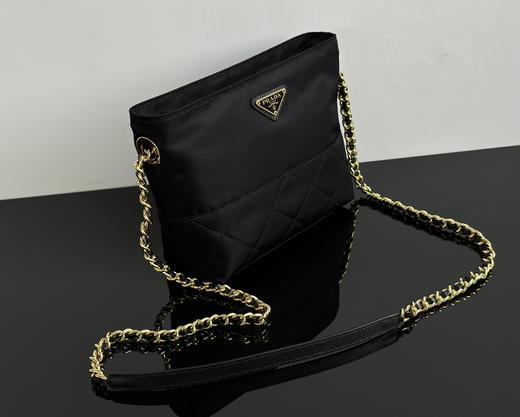 普拉达 朱珠同款新款尼龙链条包（MM） 商品图0