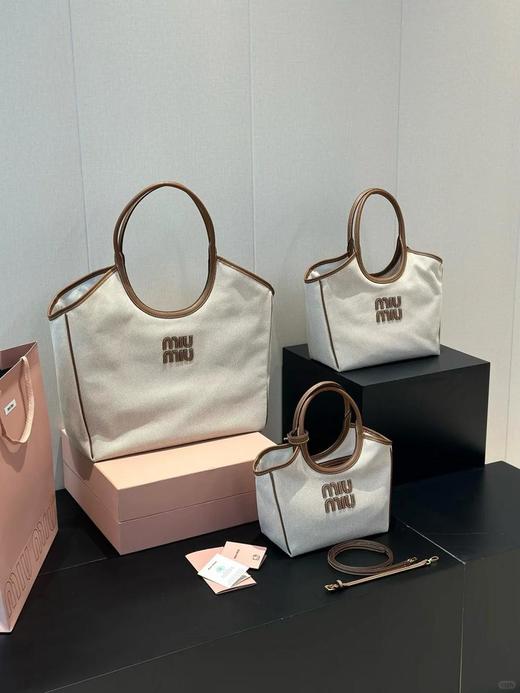 缪缪 24SS帆布拼皮秀款腋下包，完全对版的帆布料（MM） 商品图1