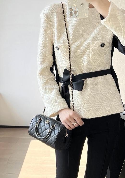 香奈儿 25p春夏 珐琅彩手柄保龄球手拿包（LZ) 商品图10