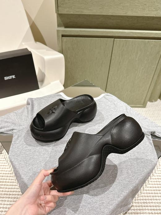 SMFK 2024ss  夏季最新火爆厚底拖鞋  （DBG） 商品图7