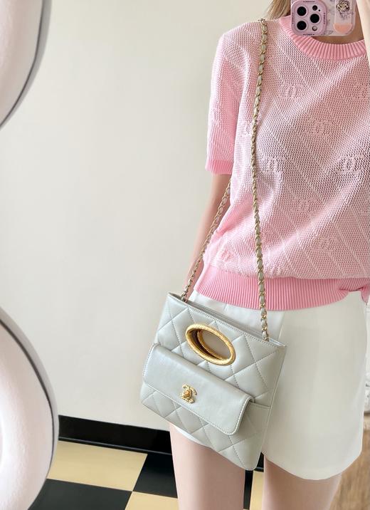 香奈儿 秋冬系列 24B 链条手拿包  （ZB*MDL） 商品图3