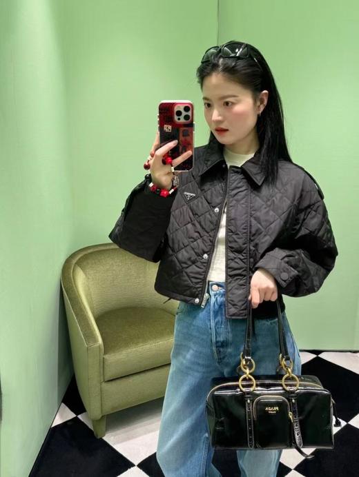 普拉达  2025新款油腊皮手拿包 大号（MM） 商品图6