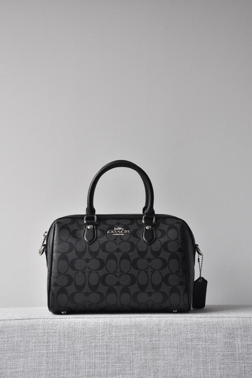 罕‮少见‬有的蔻驰枕头包！白菜价‮士波‬顿手拿斜挎包（SS) 商品图3