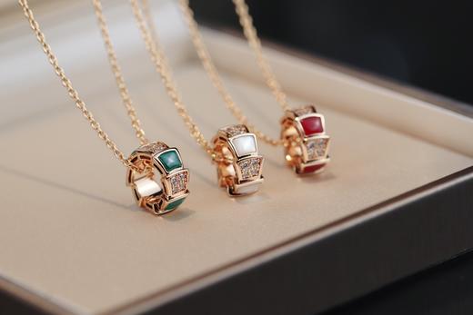 宝格丽 serpenti 糸列蛇骨项链来啦 玉髓与钻石（XTY） 商品图0