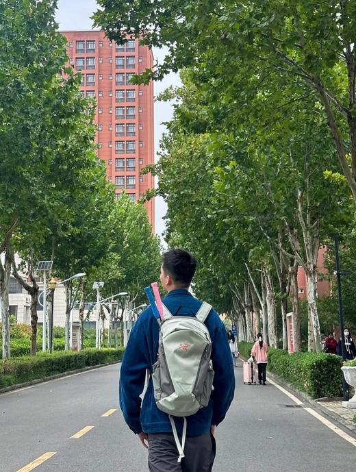 始祖鸟 Mantis 26L 男女款双肩包（SS） 商品图13