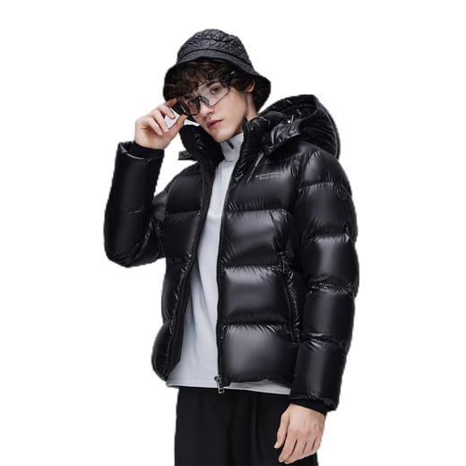波司登 通用短款脱卸帽羽绒服 B30143110 商品图9