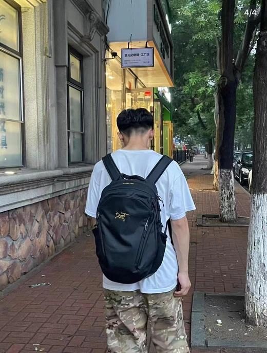 始祖鸟 mantis 全网都在背的轻量双肩包 （ZB*CS） 商品图4