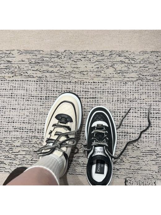 香奈儿 新款 米兰走秀运动鞋  双C方圆头系带休闲鞋（DBG） 商品图6