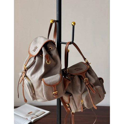 缪缪 25新品伦敦限定 高定帆布双肩包～（LZ） 商品图3