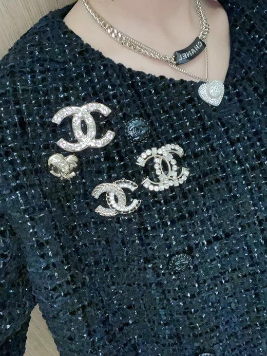 香奈儿 高级手工坊重工菱格三混合胸针（XTY） 商品图6