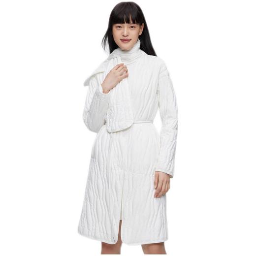 波司登 女V领轻薄绗线羽绒长外套羽绒服 B20134782 商品图1