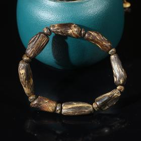 BC.AOD7.4-8   马泥涝沉水(随行),11.78g