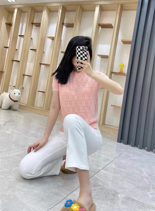 芬迪25春夏最新款双F短袖针织衫（SS） 商品图10