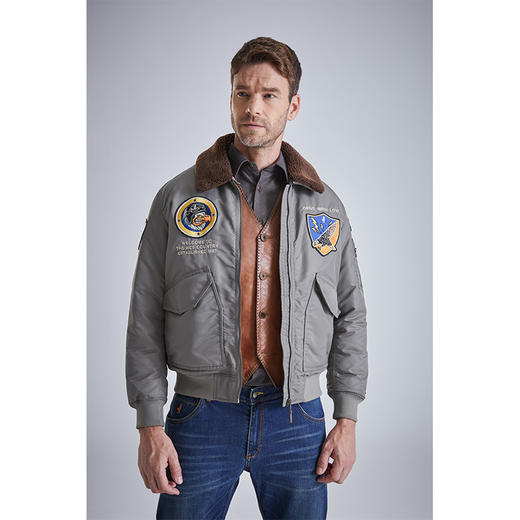 MCS万宝路 男羽绒服 CW24WJ838G 商品图4