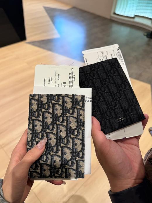 迪奥 经典老花护照夹卡包 Oblique系列图案自从设计师重制后（LZ） 商品图3