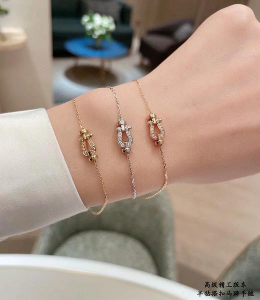 新品发布❤️费雷德小号粉钻搭扣马蹄项链 手链大牌 时尚 精致（XTY） 商品图4