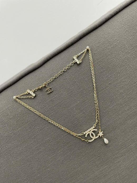 香奈儿 22春夏浅金色 双C 五角星水滴珍珠 choker （XTY） 商品图0