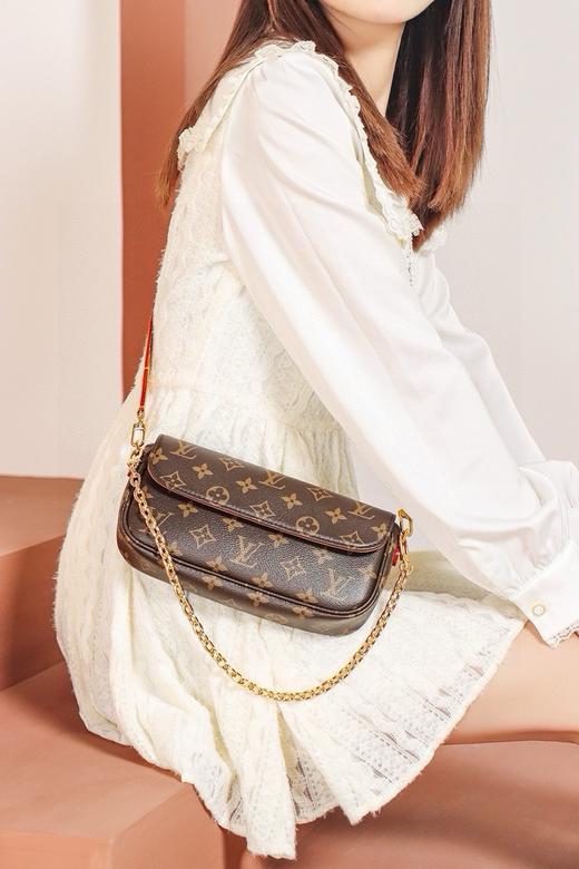 驴家 WALLET ON CHAIN IVY 出道即巅峰的大爆款 ，上身既有辣妹的街头时尚又显甜美可爱！（JPH） 商品图4