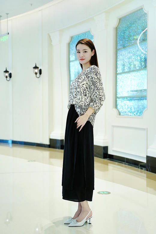 现货 臣禾	【纳凉裙裤】 再生纤维垂感松紧腰九分无龄阔腿裤	JZ252060475 商品图8