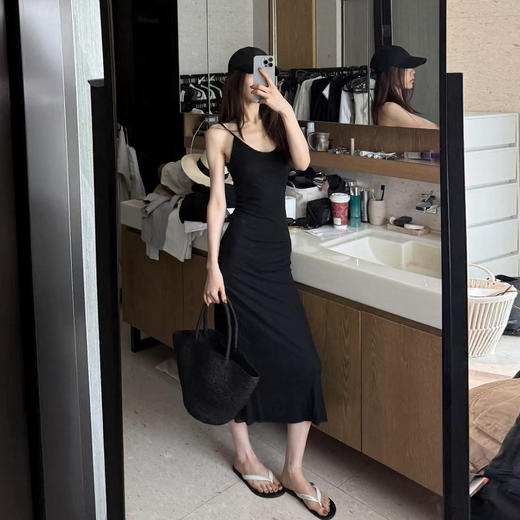 ROMI STUDIO 100%莱赛尔轻柔凉感修身吊带连衣裙 RWCSLT1691 商品图0