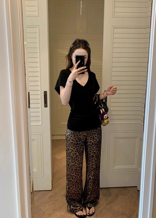 小众摩登烫金美式复古小猎豹直筒空气裤 商品图4