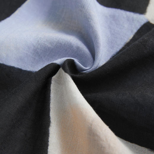 ROMI STUDIO“法式复古”轻柔纯棉设计感撞色格纹方巾 RWCRPR3884【发货时间25-30天】 商品图3