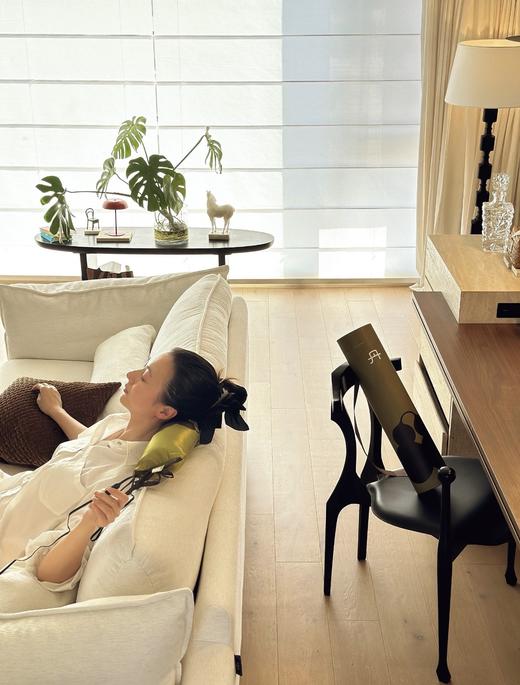 专为颈椎病、富贵包、低头族设计🔥热敷/牵引/颈椎修复3⃣合1⃣用一次就回本❗对颈椎问题重拳出击👊 👉【真不二广霍小茴香加热颈枕】 商品图3