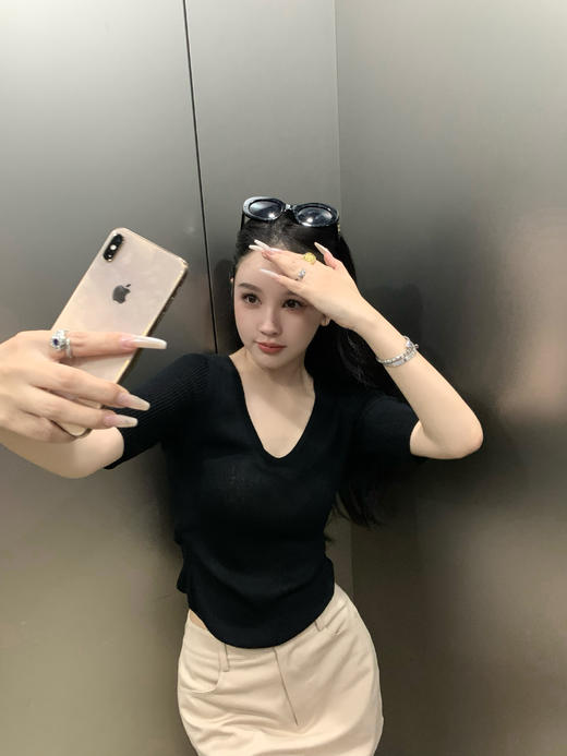 Read Nameless/冰凉纱线中袖黑T 2025/7/7 商品图14