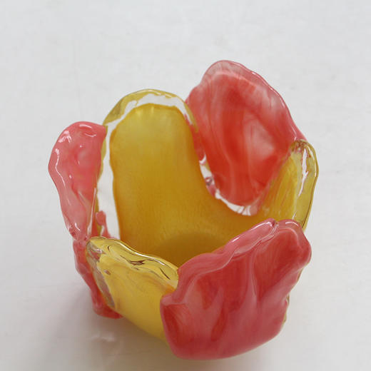 北欧创意花瓣形糖果色手工可爱烛台鲜花餐桌电视柜多巴胺玻璃瓶 商品图4