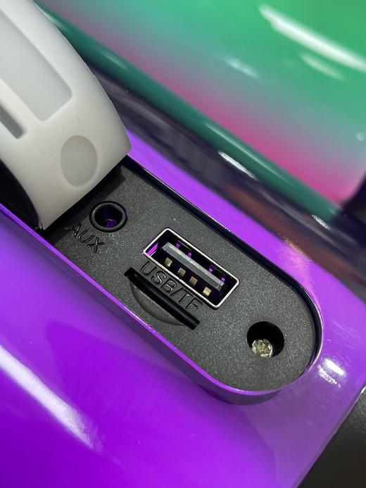 震动波能崩掉你的大牙！JBL新品脉动五代蓝牙音箱+K歌麦克风 商品图3