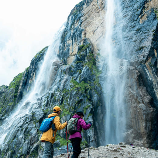 云南跨年 | 12.29-1.4第二届虎跳峡雨崩跨年徒步大会7天6晚，雨崩/神瀑/冰湖/虎跳峡高路/梅里雪山观景台/香格里拉，徒步中国最原始村落，入门级绝美徒步线路！ 商品图6