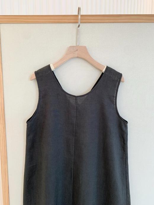 【高品质私服】【IC绣花V领长款连衣裙】简约雅致 纤强质佳 亲肤舒适 修饰肩颈线条，后露优雅柔美G1436-CC【无标出货 介意慎拍】 商品图9