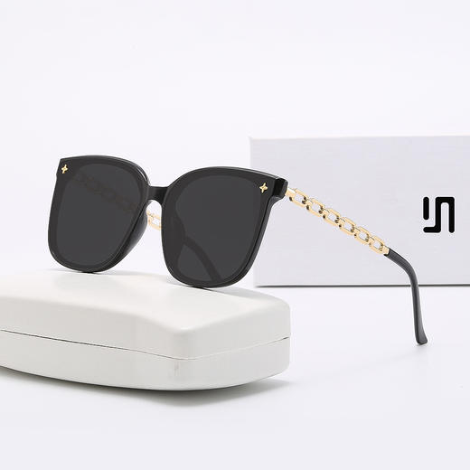 新款墨镜 复古方框墨镜，显瘦又防晒！大脸女孩的时髦救星 女复古方框网红高级感大脸显瘦防晒防紫外线太阳眼镜 商品图3