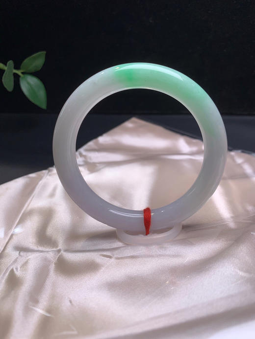 620417，55.8飘绿圆条，底妆干净清爽，飘一截绿 商品图1