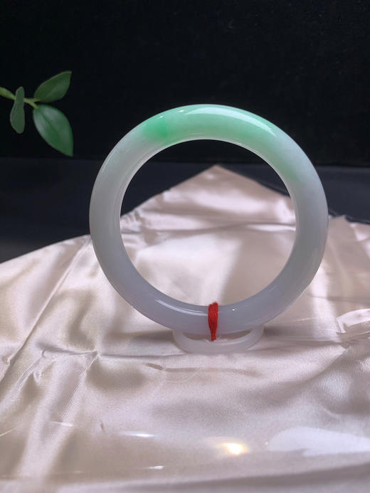 620417，55.8飘绿圆条，底妆干净清爽，飘一截绿 商品图3