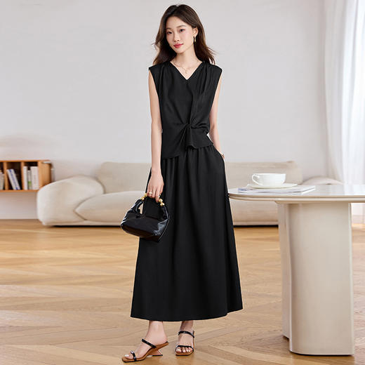 法式冷淡系连衣裙，时尚气质轻熟风无袖V领假两件长裙HR-MEIQIN5697 商品图2